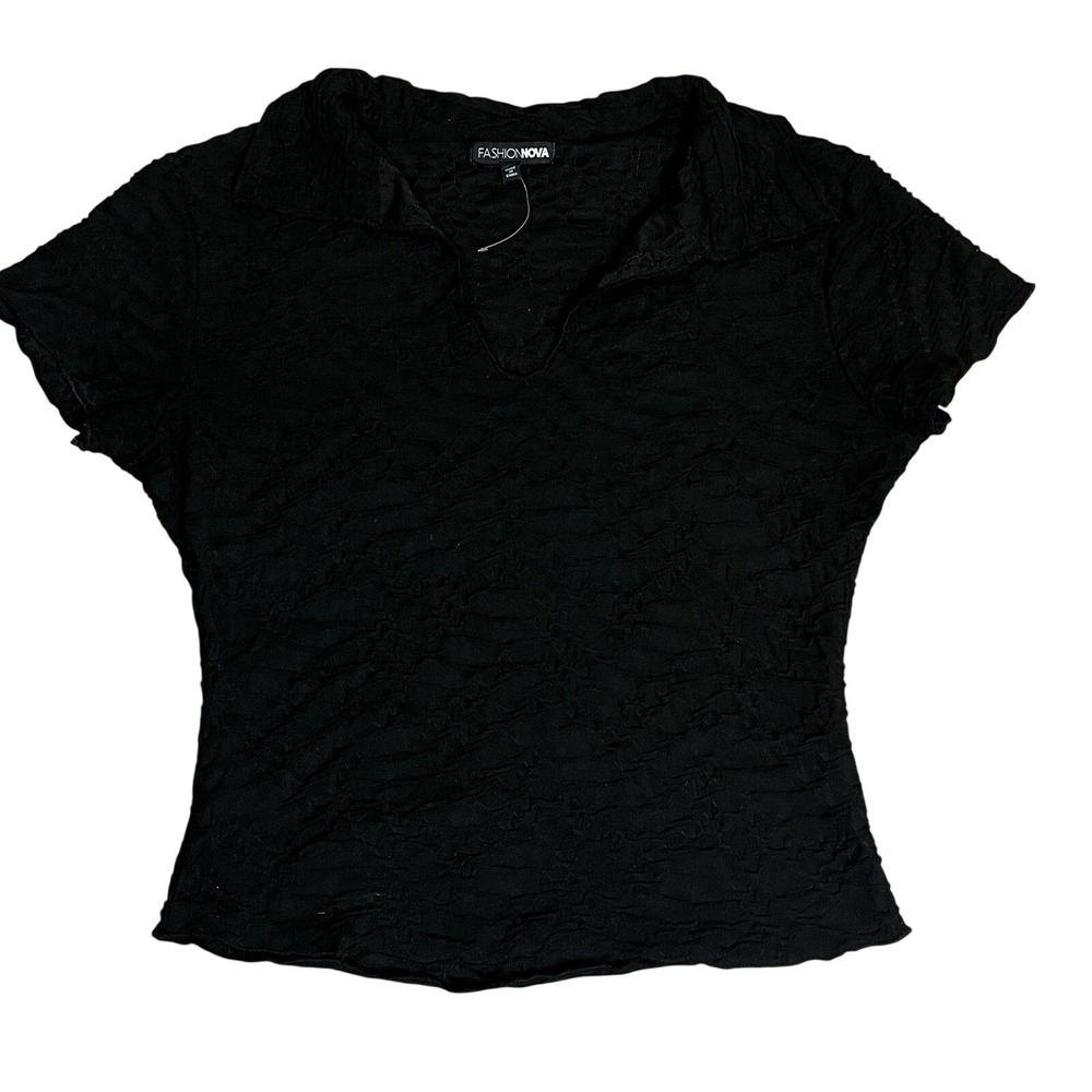 Fashion Nova Zelda Textured Top Collared Vneck Stretch Goth